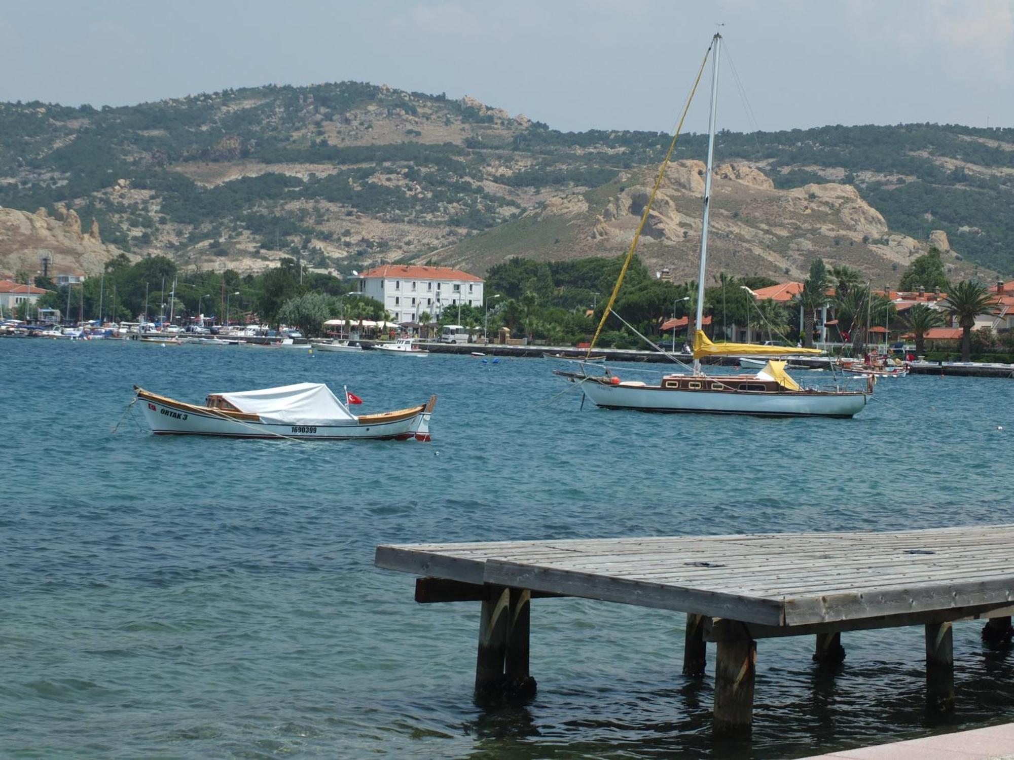 Foça Ensar Hotel Quarto foto